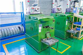 Taiwan high speed cold forging machine-hm-0525